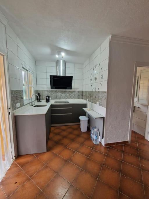 Chalet A 2 Kilometros De La Playa Chiclana de la Frontera Eksteriør billede