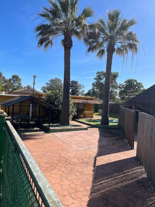 Chalet A 2 Kilometros De La Playa Chiclana de la Frontera Eksteriør billede
